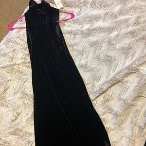 NWT velvet maxi dress